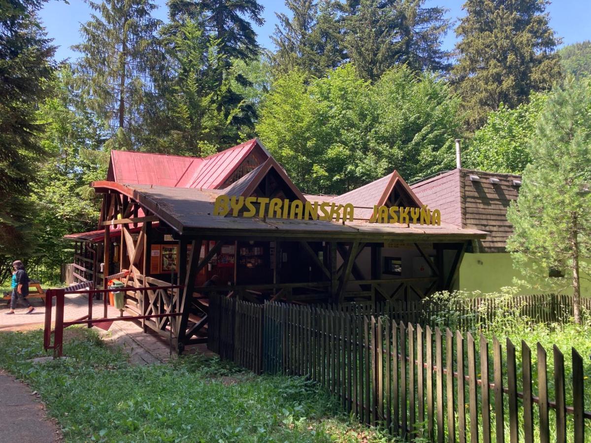 Chata Pri Jaskyni Bystra Exterior photo